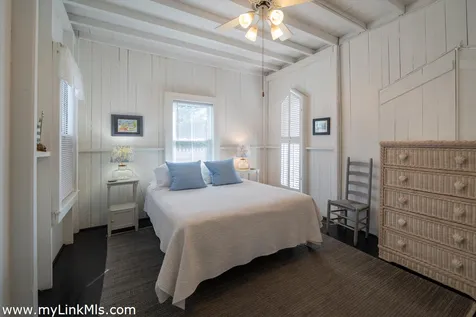 46 Kennebec Avenue Oak Bluffs MA 02557