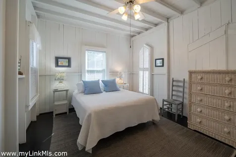 46 Kennebec Avenue Oak Bluffs MA 02557