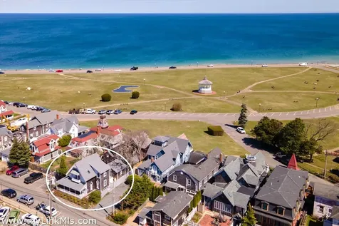 46 Kennebec Avenue Oak Bluffs MA 02557