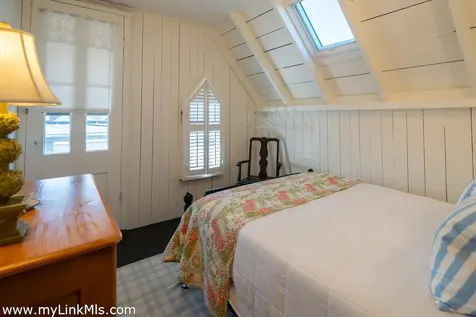 46 Kennebec Avenue Oak Bluffs MA 02557