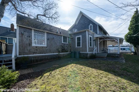 46 Kennebec Avenue Oak Bluffs MA 02557