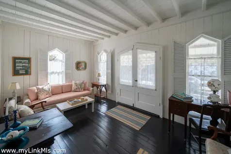 46 Kennebec Avenue Oak Bluffs MA 02557