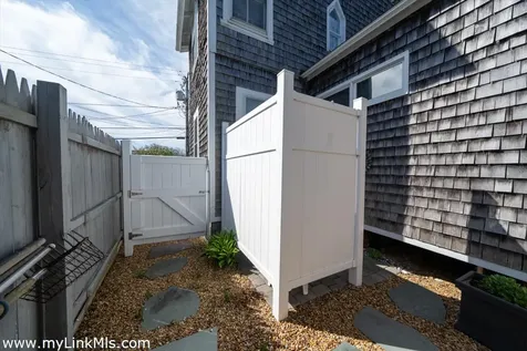 46 Kennebec Avenue Oak Bluffs MA 02557