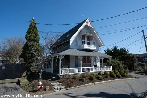 46 Kennebec Avenue Oak Bluffs MA 02557