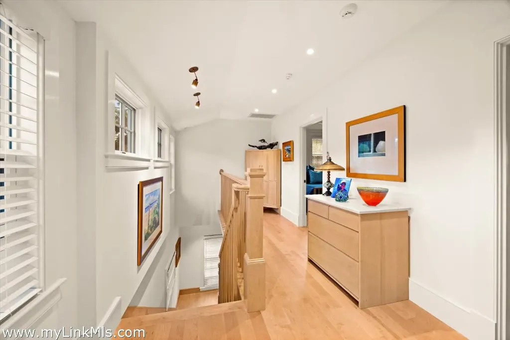 10 Tilton Way Edgartown MA 02539