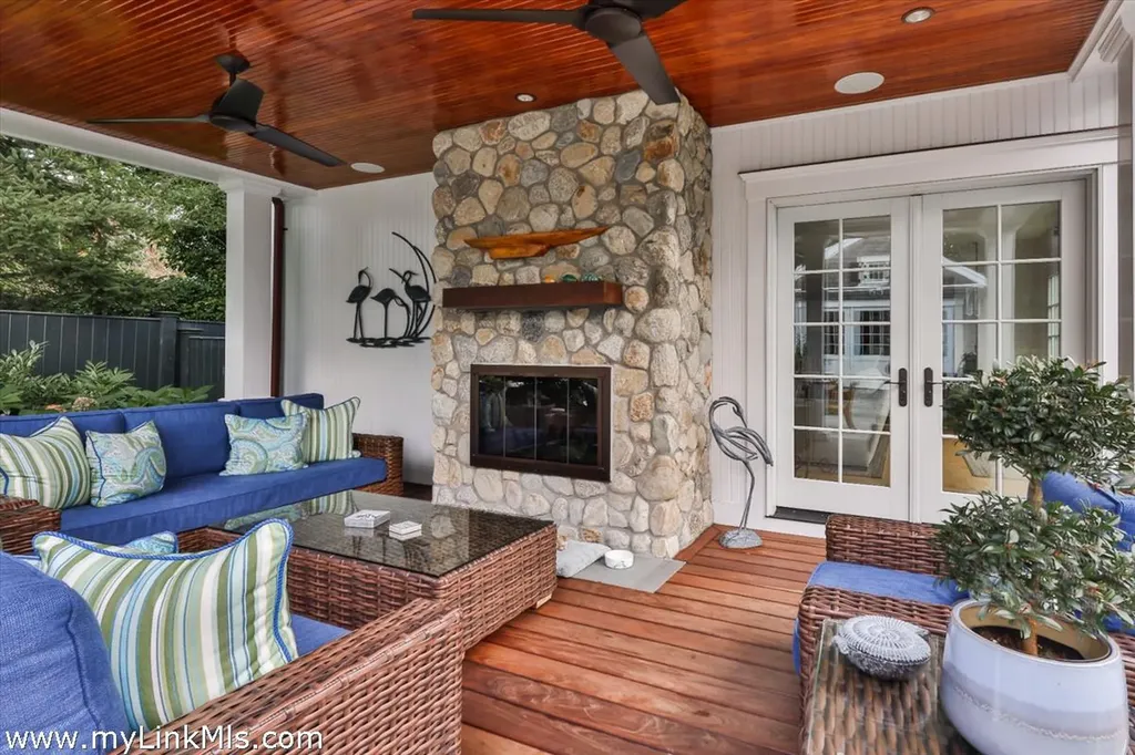 10 Tilton Way Edgartown MA 02539