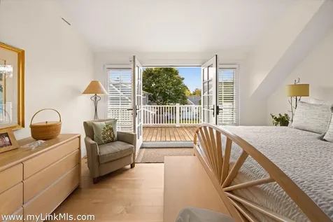 10 Tilton Way Edgartown MA 02539