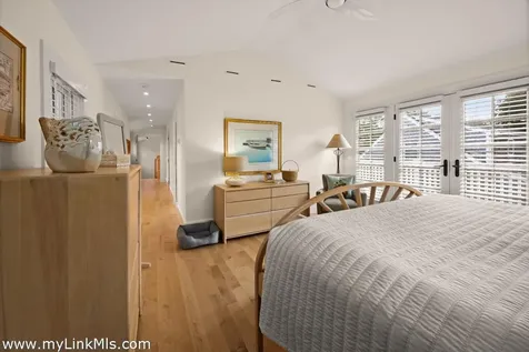 10 Tilton Way Edgartown MA 02539