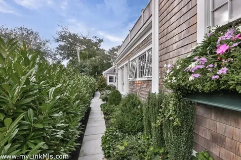 10 Tilton Way Edgartown MA 02539