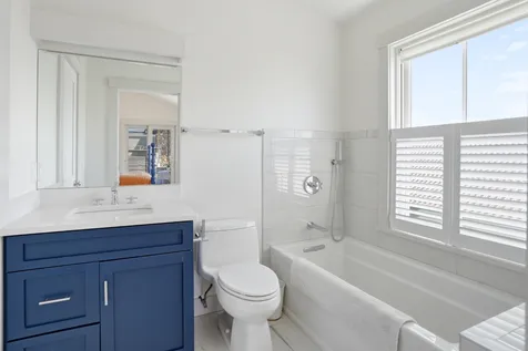 20 Union Court Vineyard Haven MA 02568