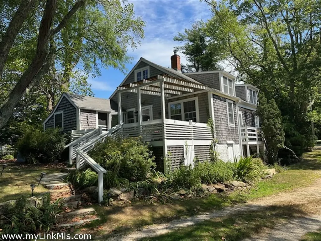 651 State Road West Tisbury MA 02575