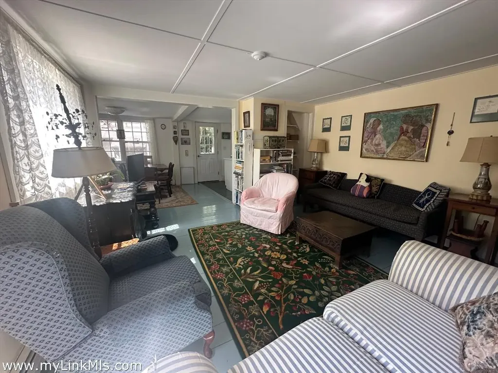 651 State Road West Tisbury MA 02575