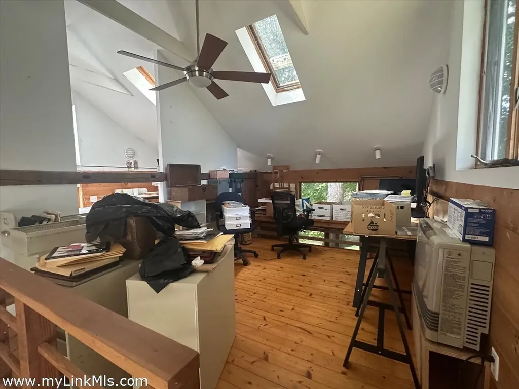 651 State Road West Tisbury MA 02575