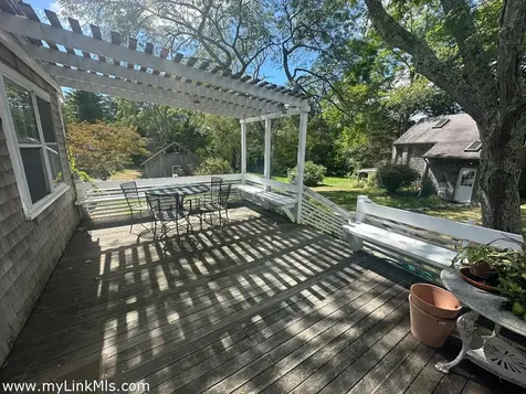 651 State Road West Tisbury MA 02575
