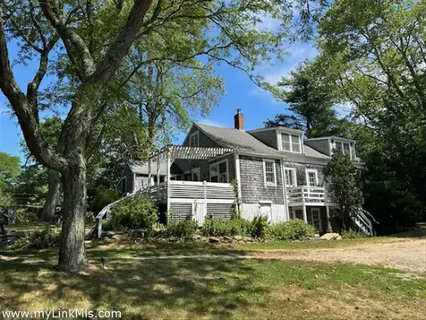 651 State Road West Tisbury MA 02575