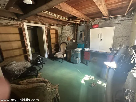651 State Road West Tisbury MA 02575