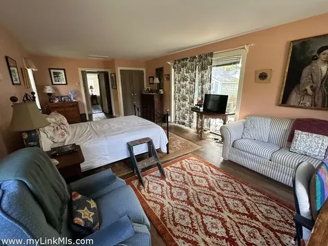 651 State Road West Tisbury MA 02575
