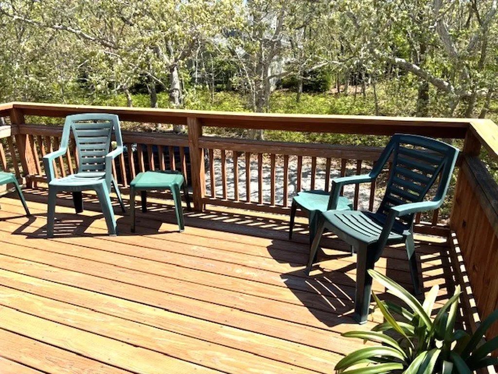 37 Dodgers Hole Road Edgartown MA 02539