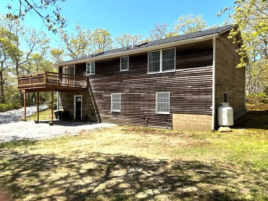 37 Dodgers Hole Road Edgartown MA 02539