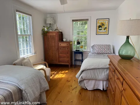 10 Danls Way West Tisbury MA 02575