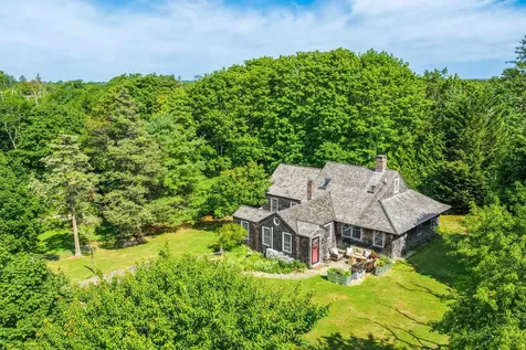 10 Danls Way West Tisbury MA 02575