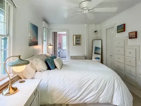 10 Danls Way West Tisbury MA 02575