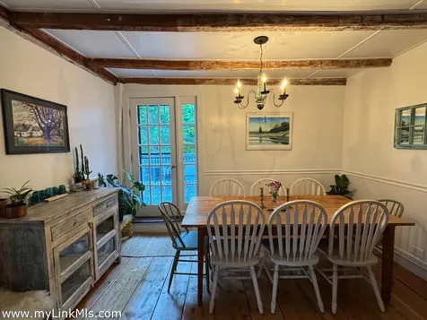 10 Danls Way West Tisbury MA 02575