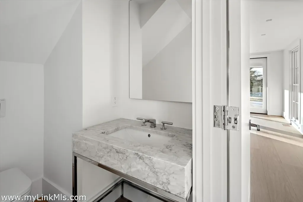 146 Quenames Road Chilmark MA 02535