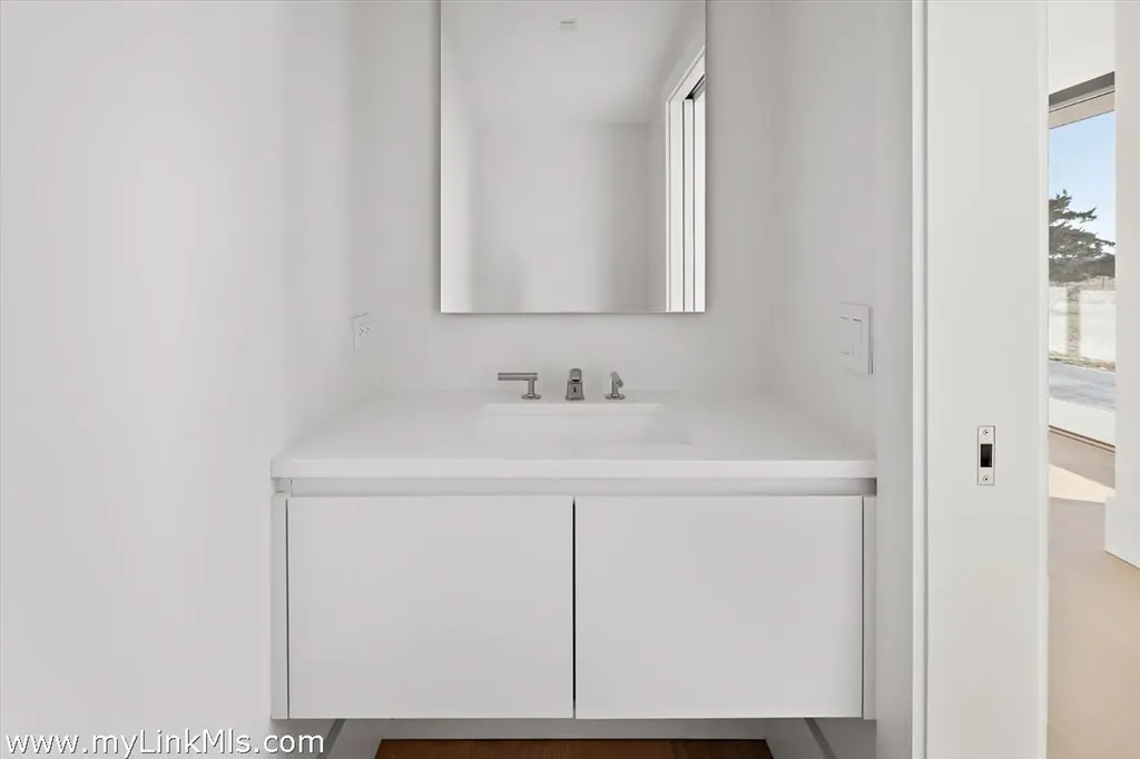 146 Quenames Road Chilmark MA 02535