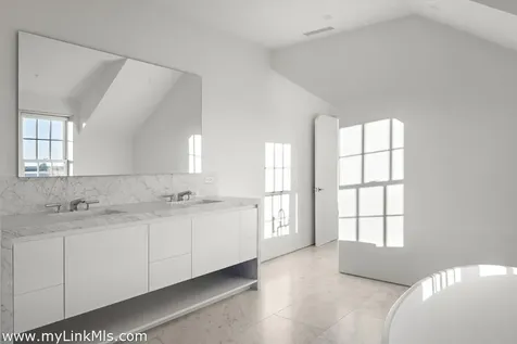 146 Quenames Road Chilmark MA 02535