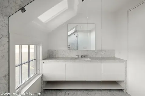 146 Quenames Road Chilmark MA 02535