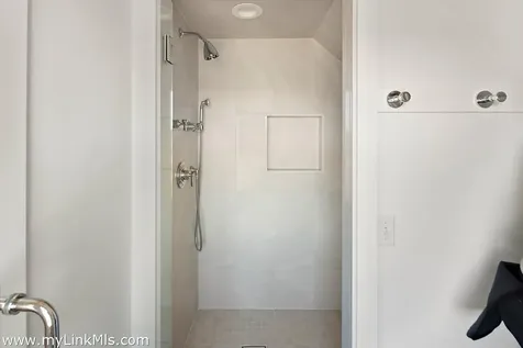 146 Quenames Road Chilmark MA 02535