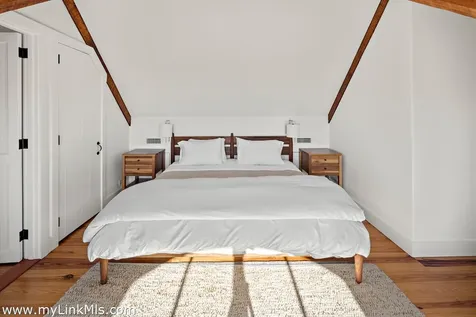 146 Quenames Road Chilmark MA 02535