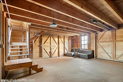 146 Quenames Road Chilmark MA 02535