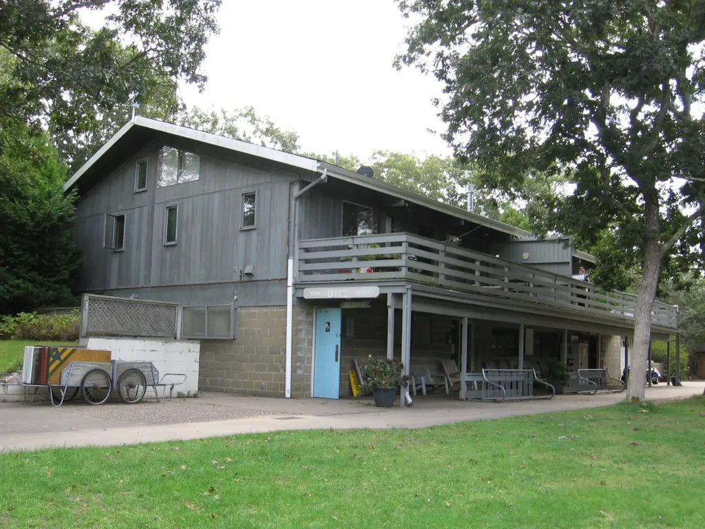 569 Edgatown Vineyard Haven Road Vineyard Haven MA 02568