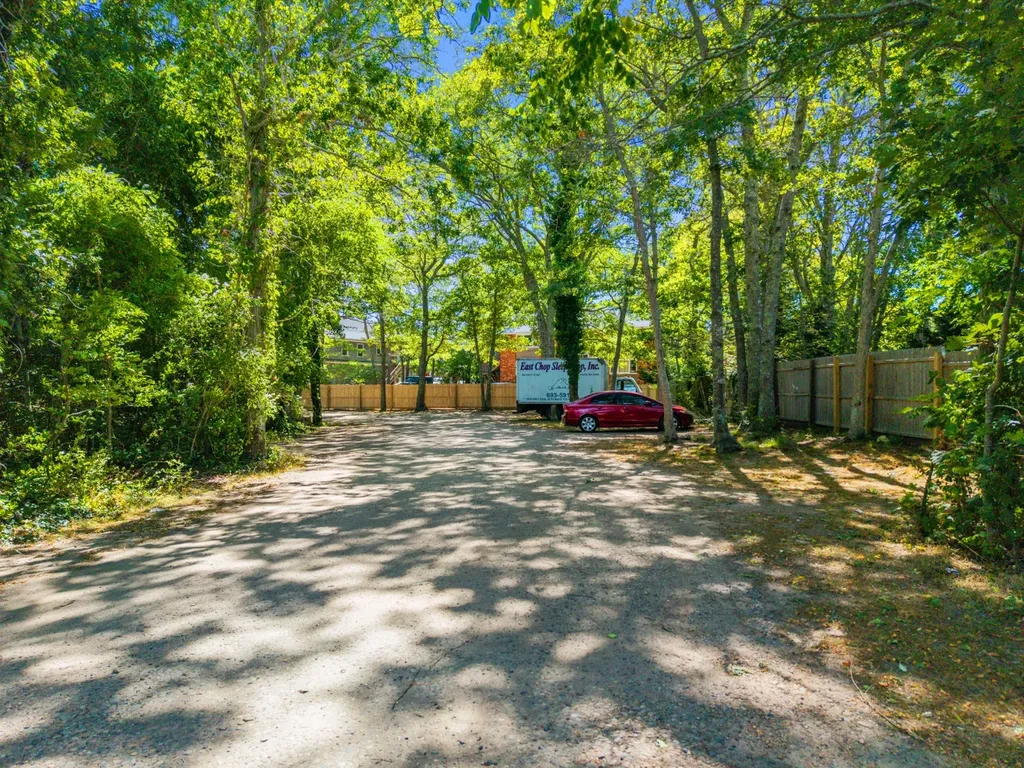 0 State Road Vineyard Haven MA 02568