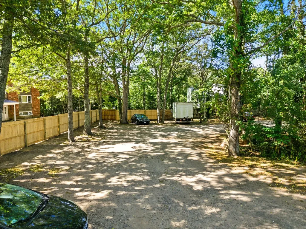 0 State Road Vineyard Haven MA 02568
