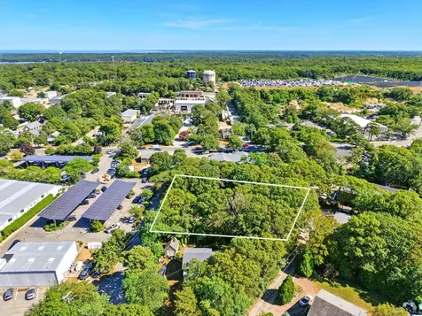 0 State Road Vineyard Haven MA 02568