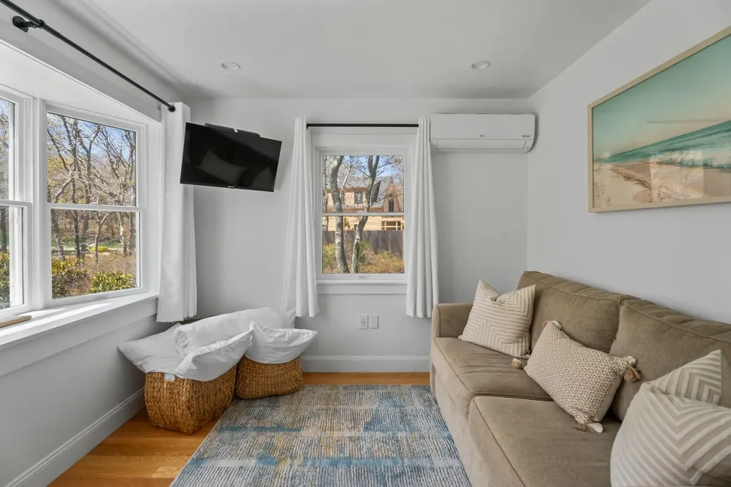 105 Whalers Walk Edgartown MA 02539
