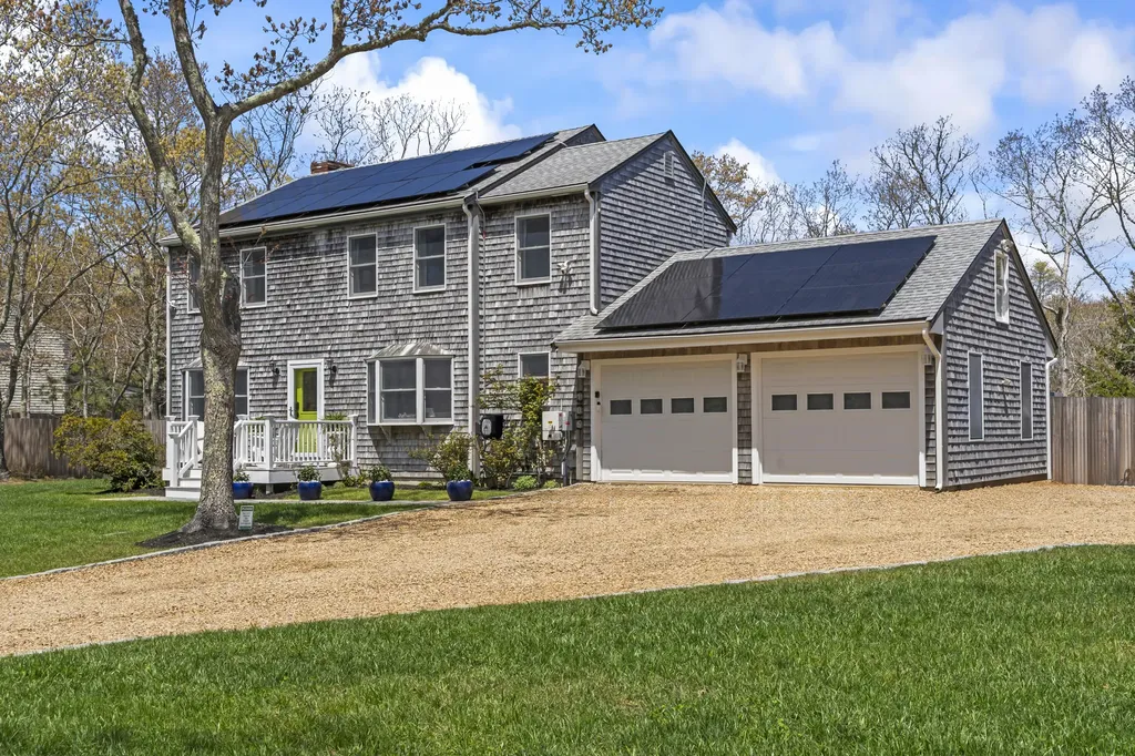 105 Whalers Walk Edgartown MA 02539