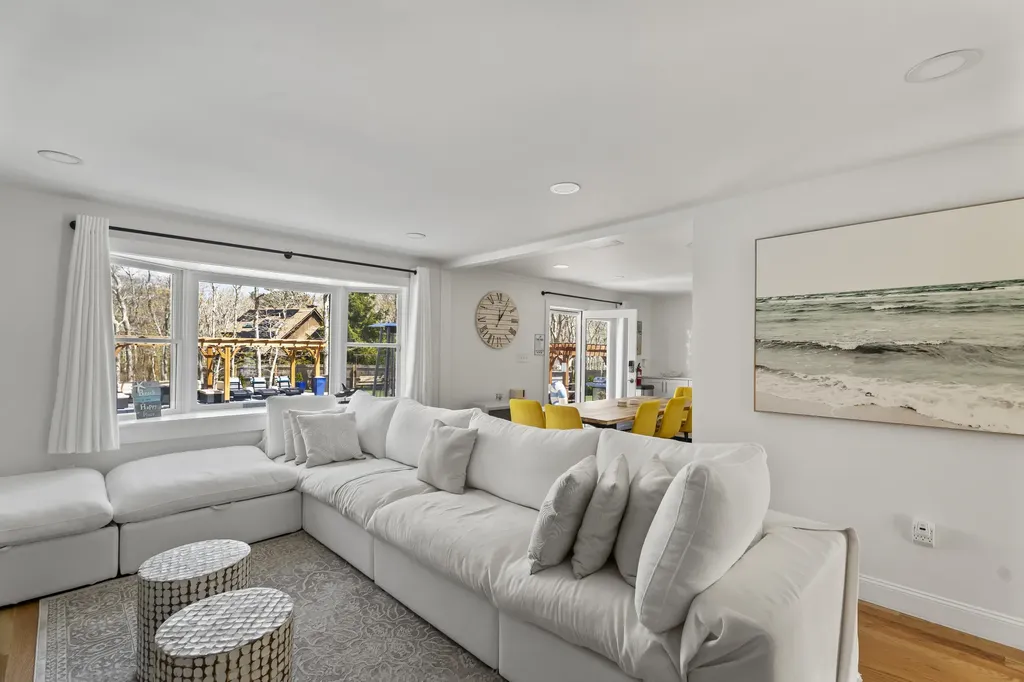 105 Whalers Walk Edgartown MA 02539