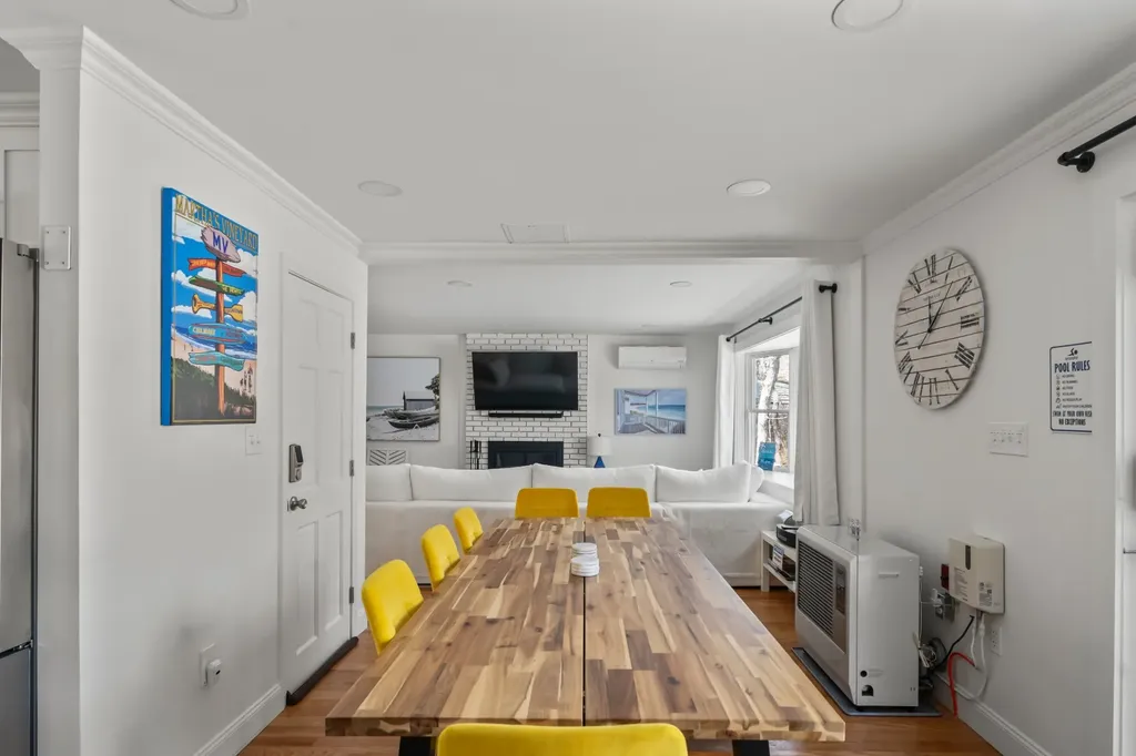 105 Whalers Walk Edgartown MA 02539