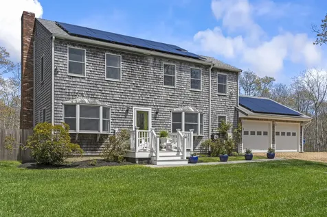 105 Whalers Walk Edgartown MA 02539