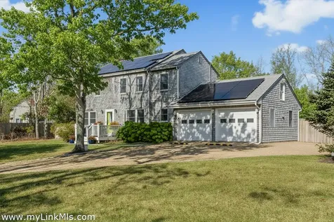 105 Whalers Walk Edgartown MA 02539
