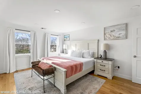 105 Whalers Walk Edgartown MA 02539