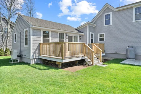 33 Vineyard Avenue Oak Bluffs MA 02557