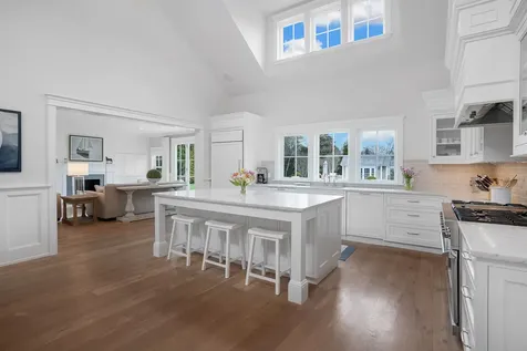 2 Noras Lane Edgartown MA 02539
