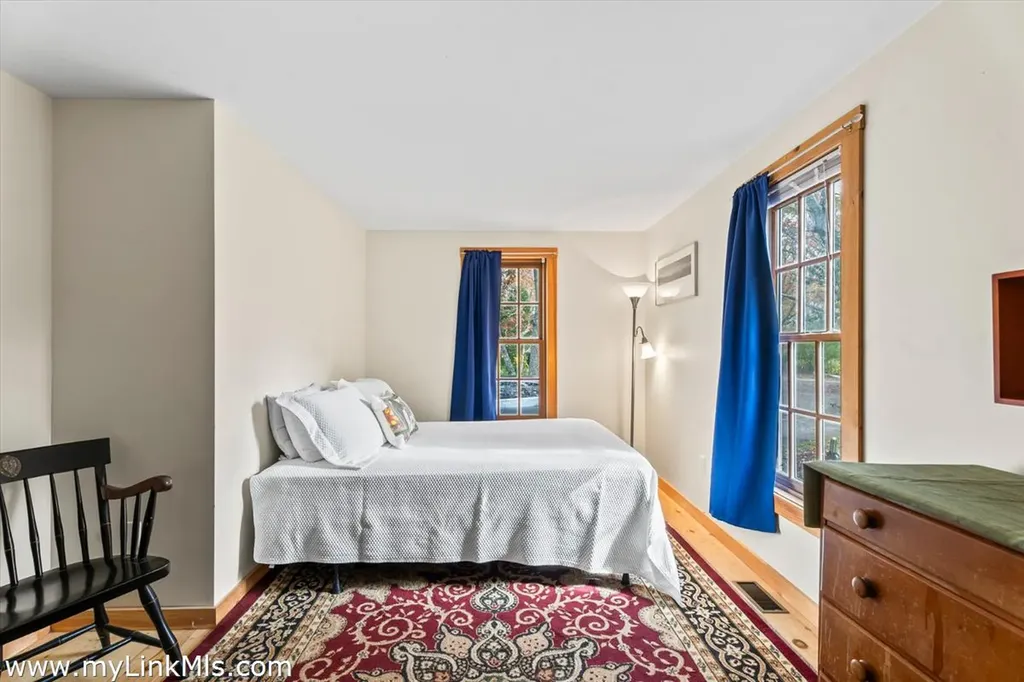 12 Wheelhouse Way Oak Bluffs MA 02557