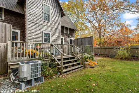 12 Wheelhouse Way Oak Bluffs MA 02557