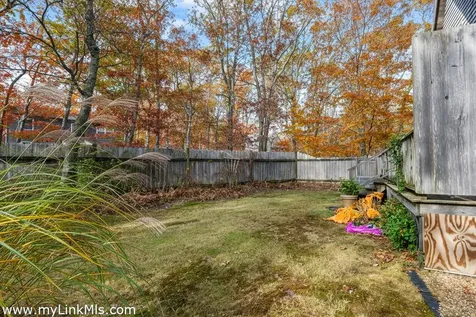 12 Wheelhouse Way Oak Bluffs MA 02557